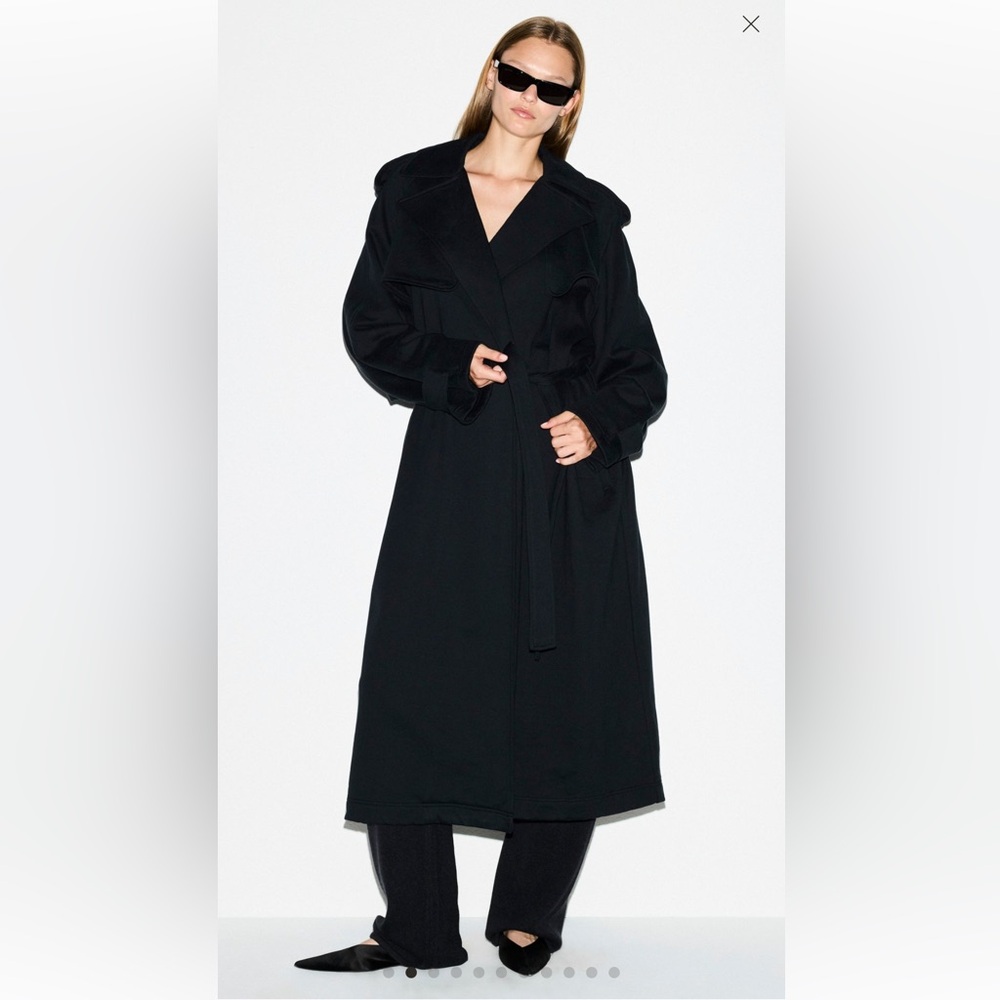 SKIMS Oversized Trench Coat in Onyx
